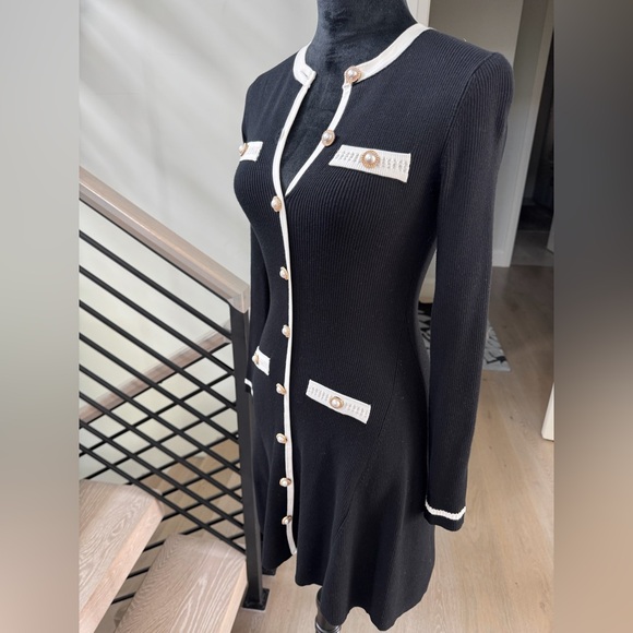 New Chic Black and White Long Sleeve Dress size S - Picture 6 of 7